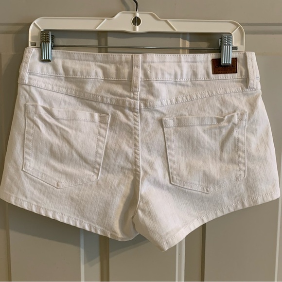 O’Neil white miller denim beach shorts - Picture 2 of 9